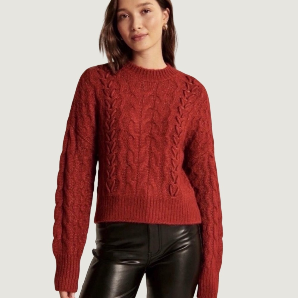 Abercrombie & Fitch Red Cable Knit Mock Neck Cropped Sweater Cozy | Size XS